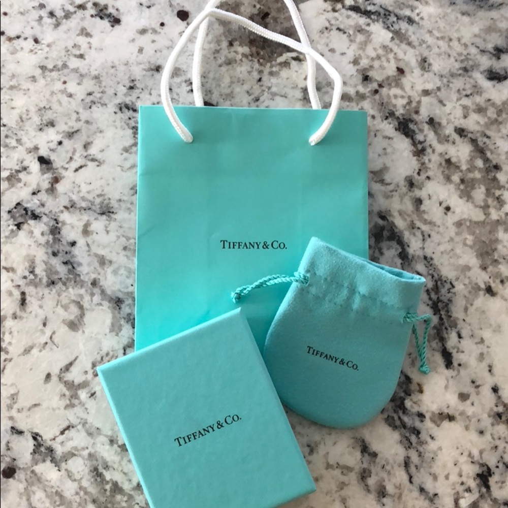 Tiffany & Co Box + bag